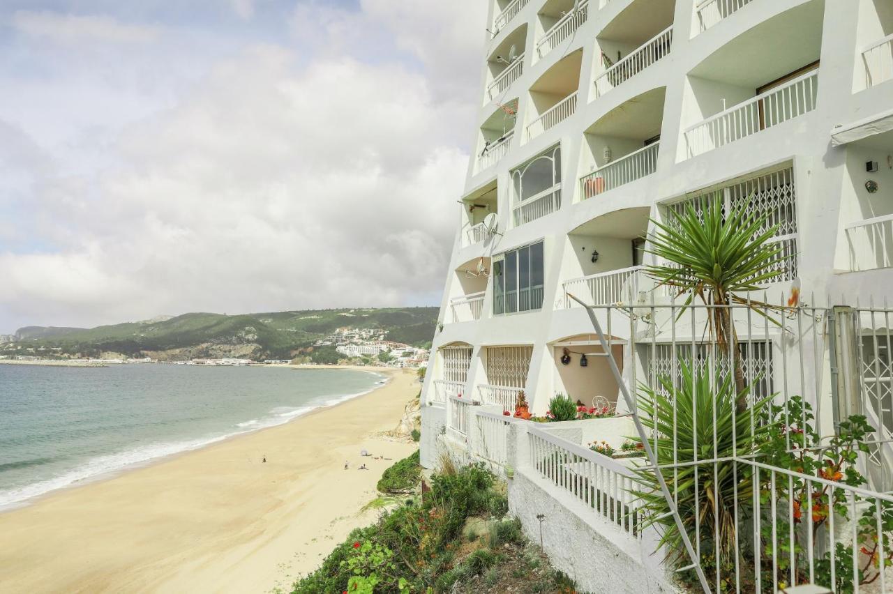 Casa Na Praia - All Family Near The Sea Lägenhet Sesimbra Exteriör bild
